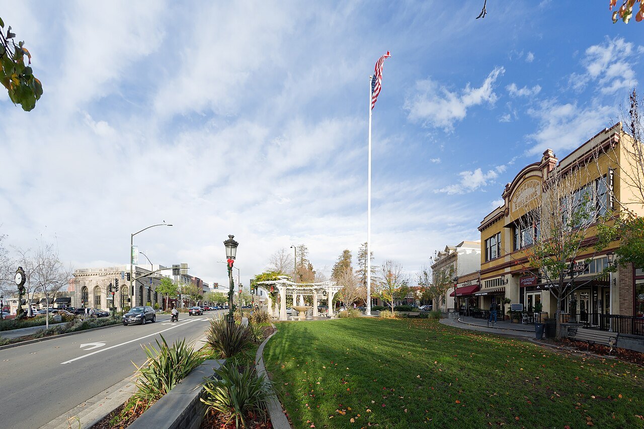 Downtown Livermore flagpole and historic buildings in Livermore, California